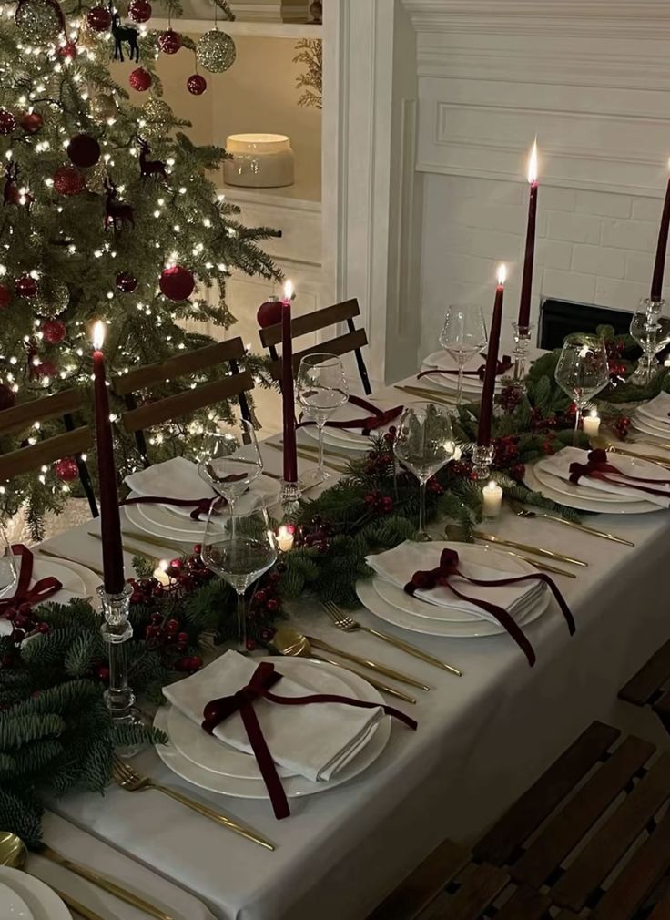 Cleaning Guide for Christmas Preparations: Make Decorating for Christmas Easy